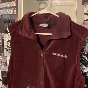 Maroon Columbia Zip Up Fleece Vest